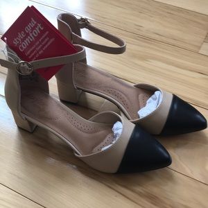 😎 Dexflex ankle strap pump heel